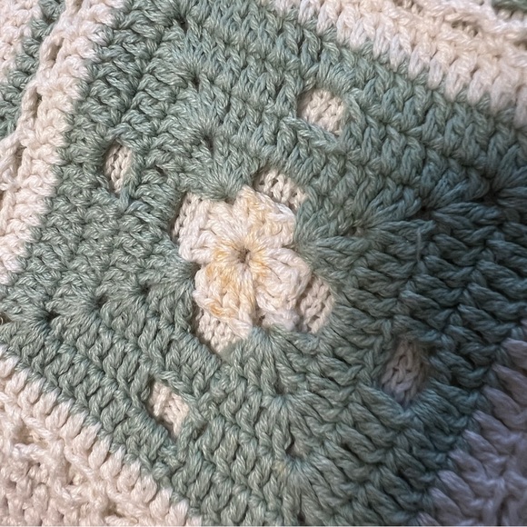 a&m collection vintage sweater Granny Square Vibe Stains Womens Size Medium - Picture 10 of 13